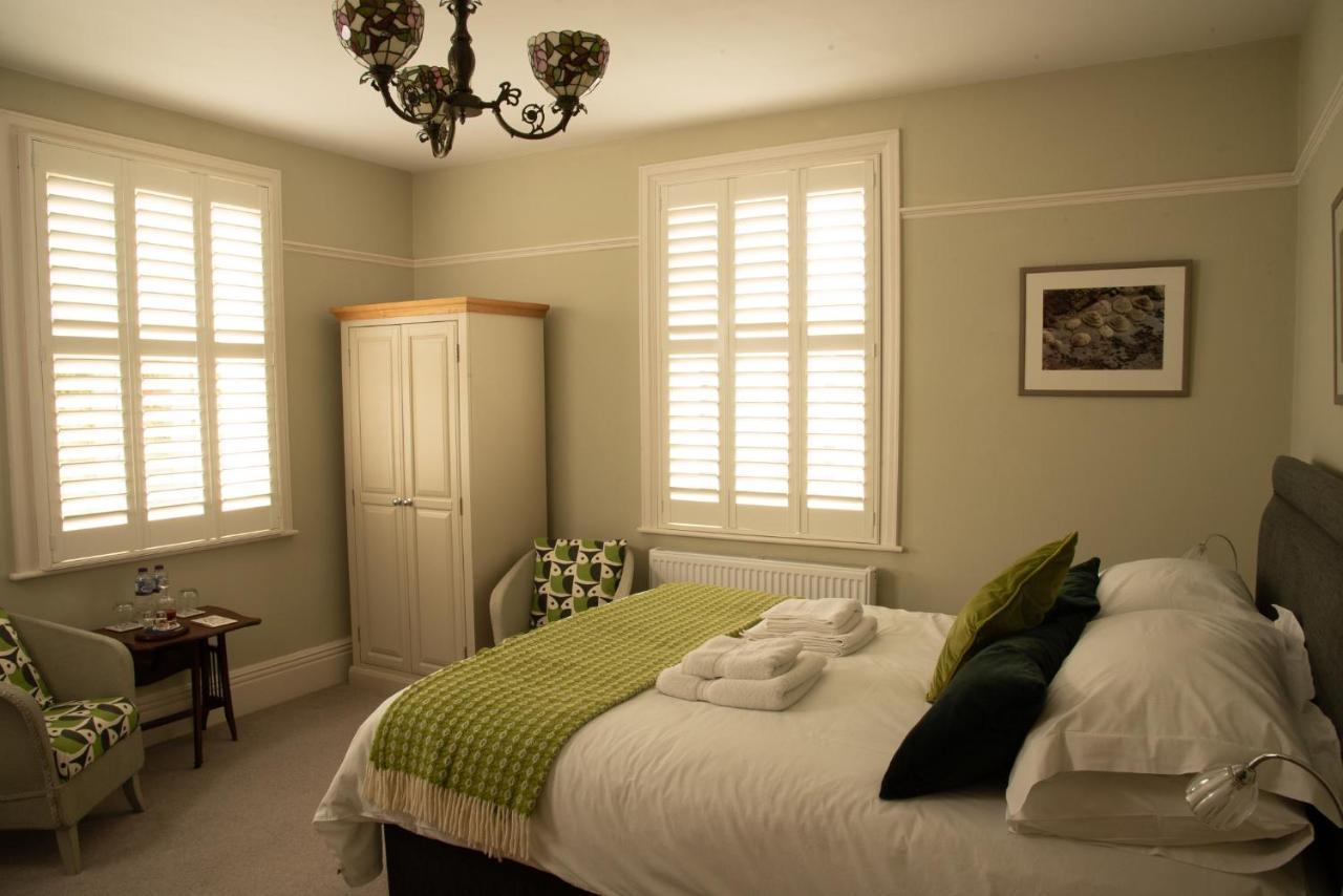Lewesdon B&B Λάιμ Ρέγκις Εξωτερικό φωτογραφία